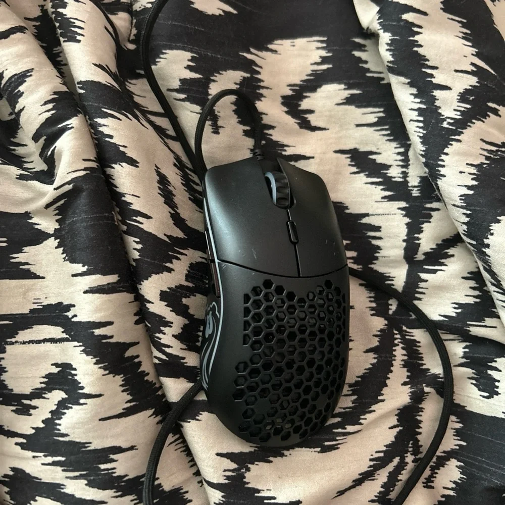 Glorious model o gaming mouse